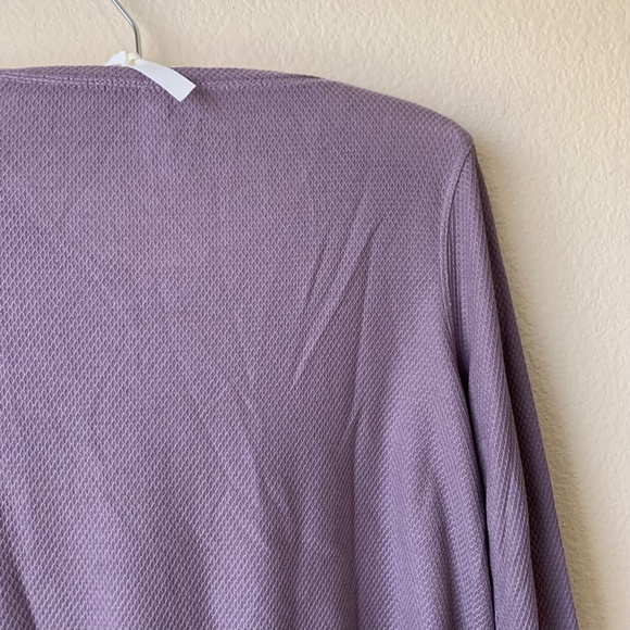 Long Sleeve Top Smoky Lilac with Lace Hem Zigzag Hemline ScoopNeck Size Small - Picture 12 of 14